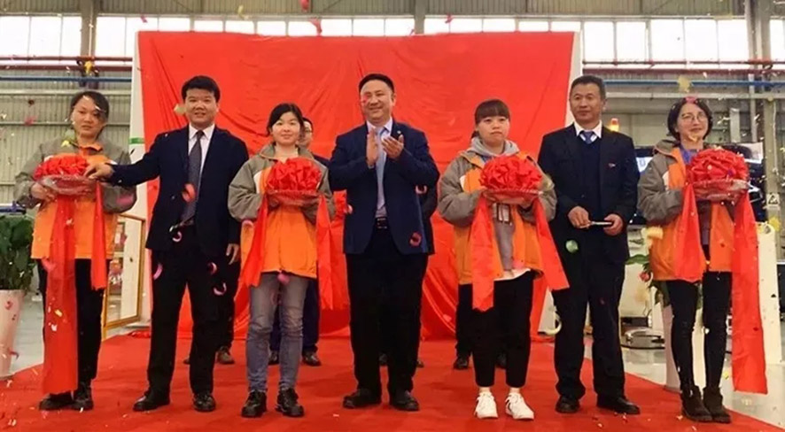 旗下子公司大族松谷三維激光切割機(jī)量產(chǎn)下線,批量交付歐美市場 旗下子公司大族松谷三維激光切割機(jī)量產(chǎn)下線,批量交付歐美市場