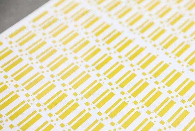 為什么精密加工要用覆蓋膜激光切割機來完成? 為什么精密加工要用覆蓋膜激光切割機來完成?
